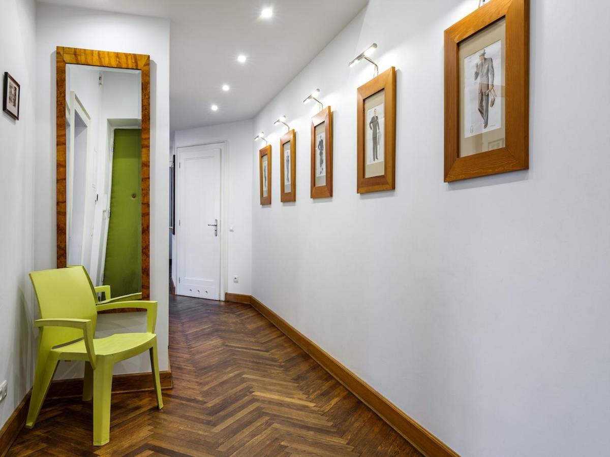 Tyzenhauz Apartments Krowoderska Street Krakow Ngoại thất bức ảnh