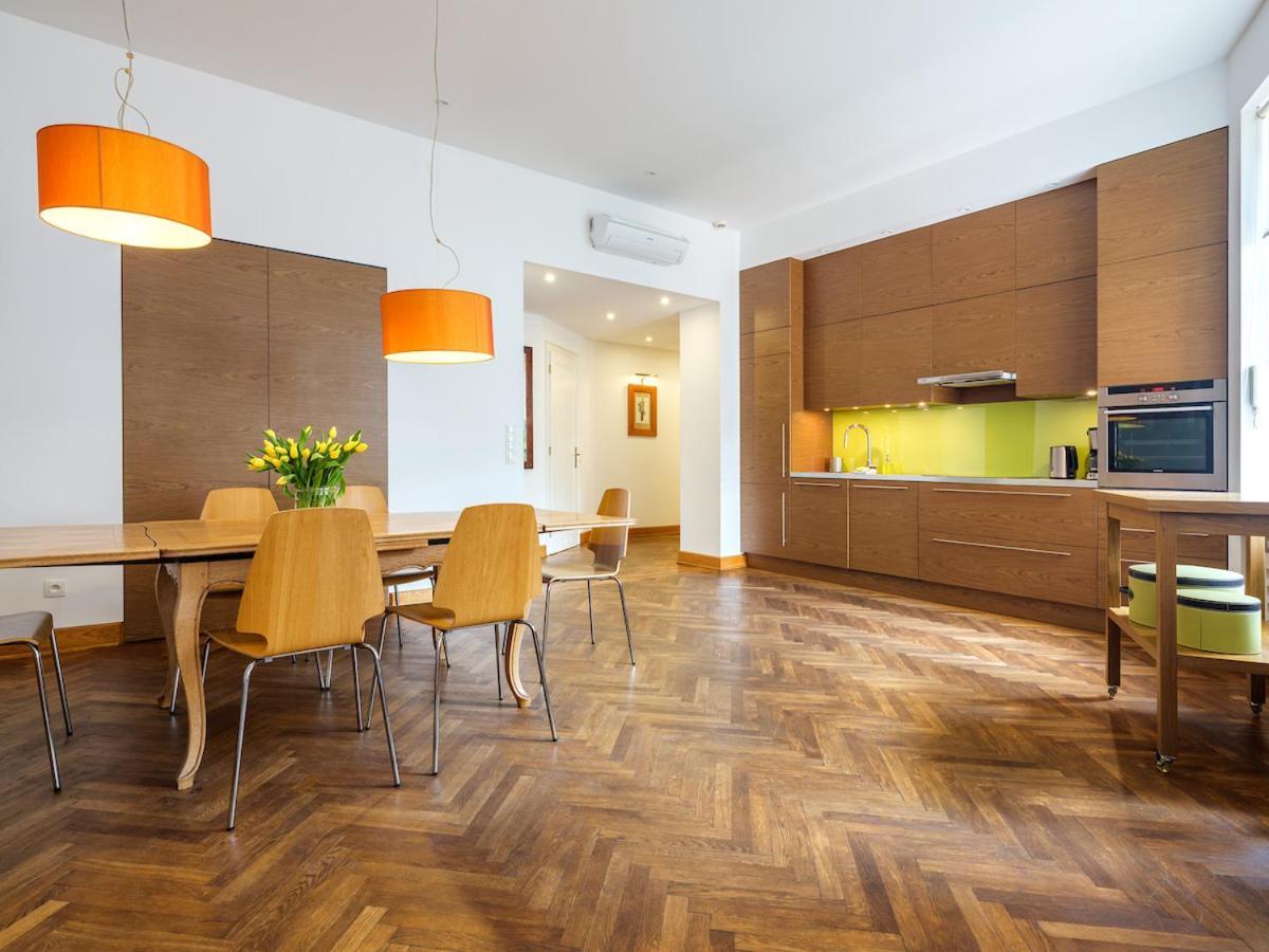 Tyzenhauz Apartments Krowoderska Street Krakow Ngoại thất bức ảnh