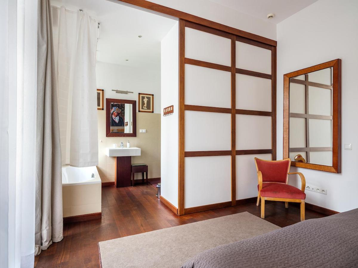 Tyzenhauz Apartments Krowoderska Street Krakow Ngoại thất bức ảnh