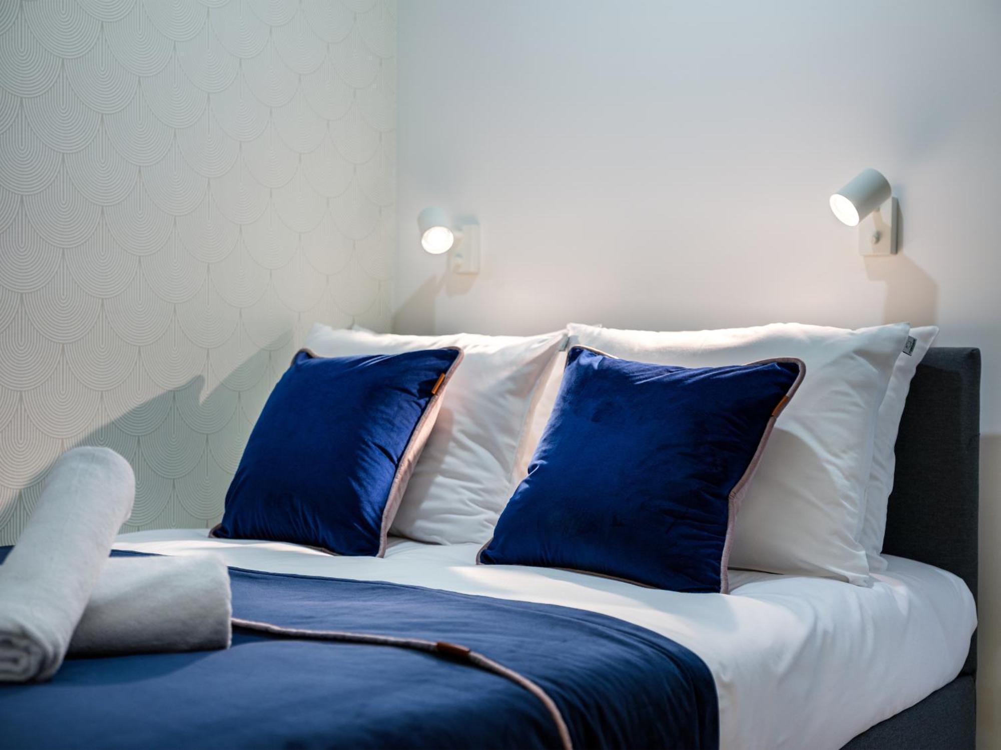 Tyzenhauz Apartments Krowoderska Street Krakow Ngoại thất bức ảnh