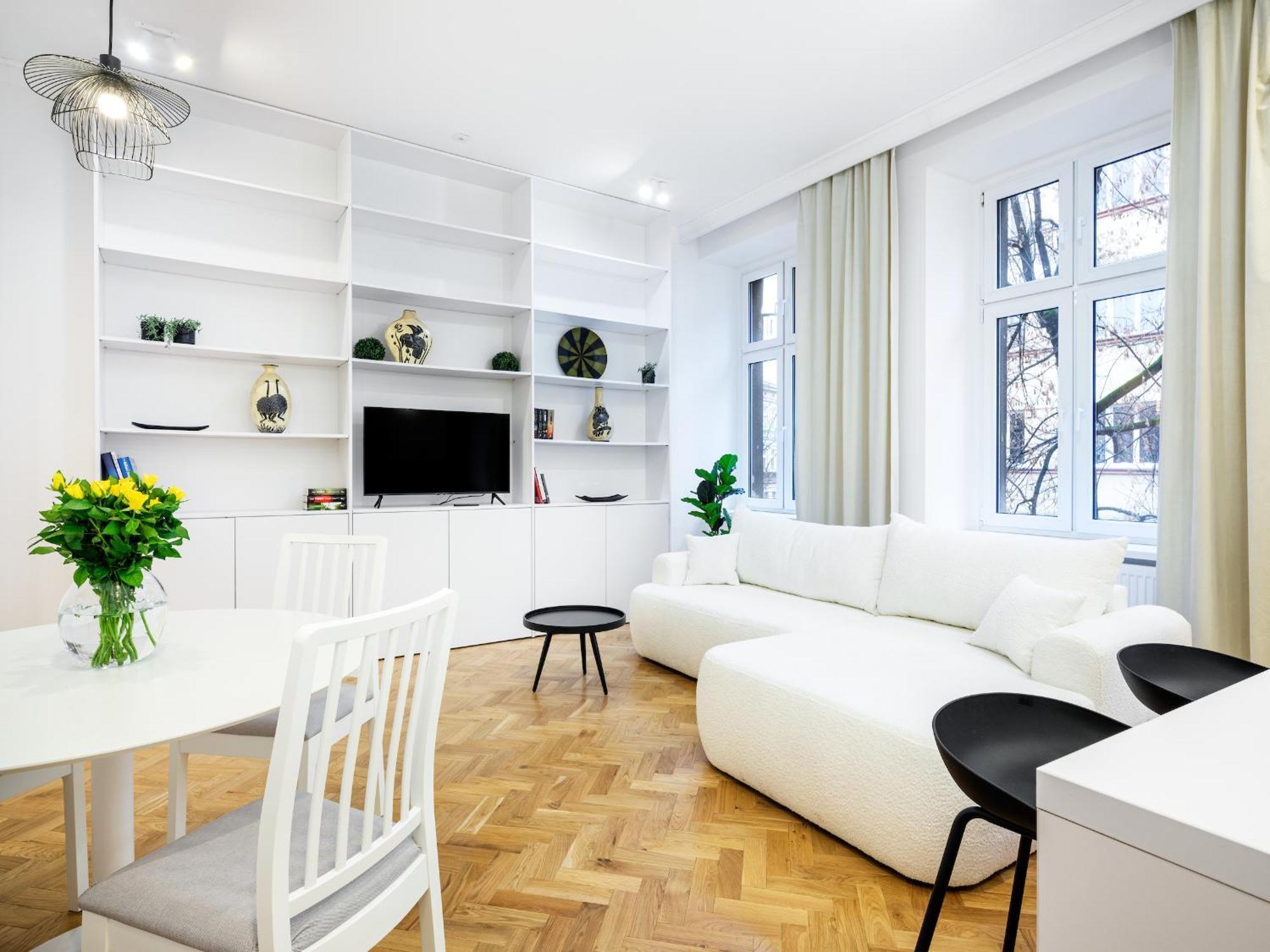 Tyzenhauz Apartments Krowoderska Street Krakow Ngoại thất bức ảnh